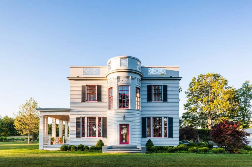 House in Millbrook by Peter Pennoyer Architects in New York, United States