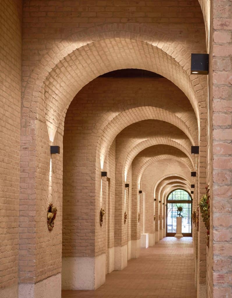 Oxbow by Don B. McDonald Architects in Texas, United States