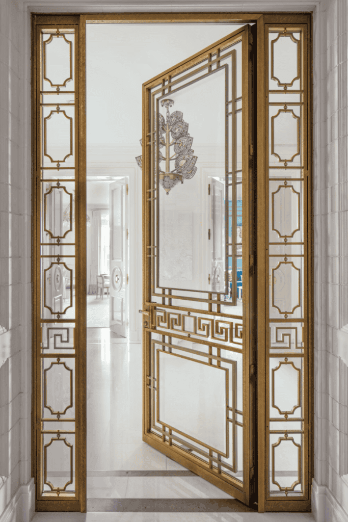 Contemporary Neoclassicism on the Upper East Side by Ferguson & Shamamian Architects in New York, United States