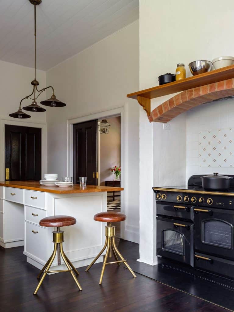 Early Settler Farmhouse, Wagga Wagga by Michael Bell Architects in Wagga Wagga, Australia