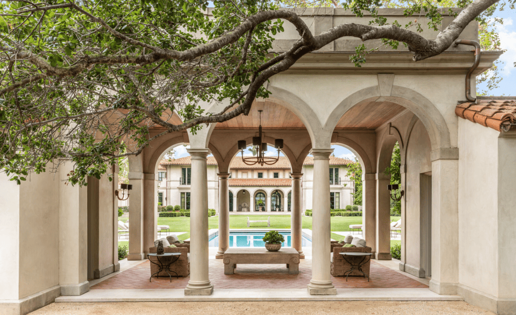 Italianate Villa in Southern California by Ferguson & Shamamian Architects in Los Angeles, United States