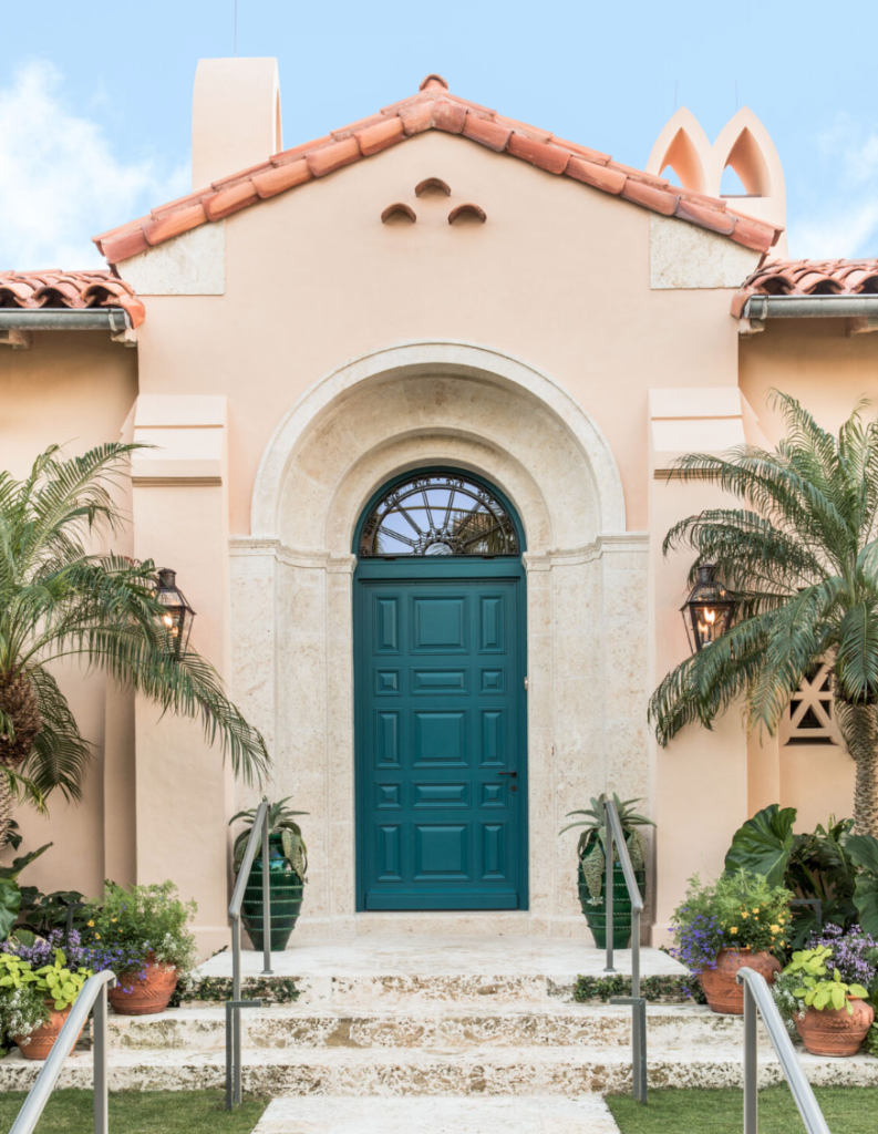 Private Enclave in Palm Beach by Ferguson & Shamamian Architects in Palm Beach, United States