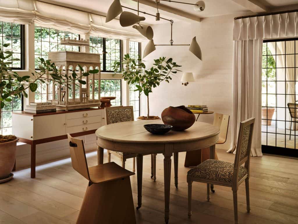 Renovation in Los Angeles by Robert A.M. Stern Architects in Los Angeles, United States