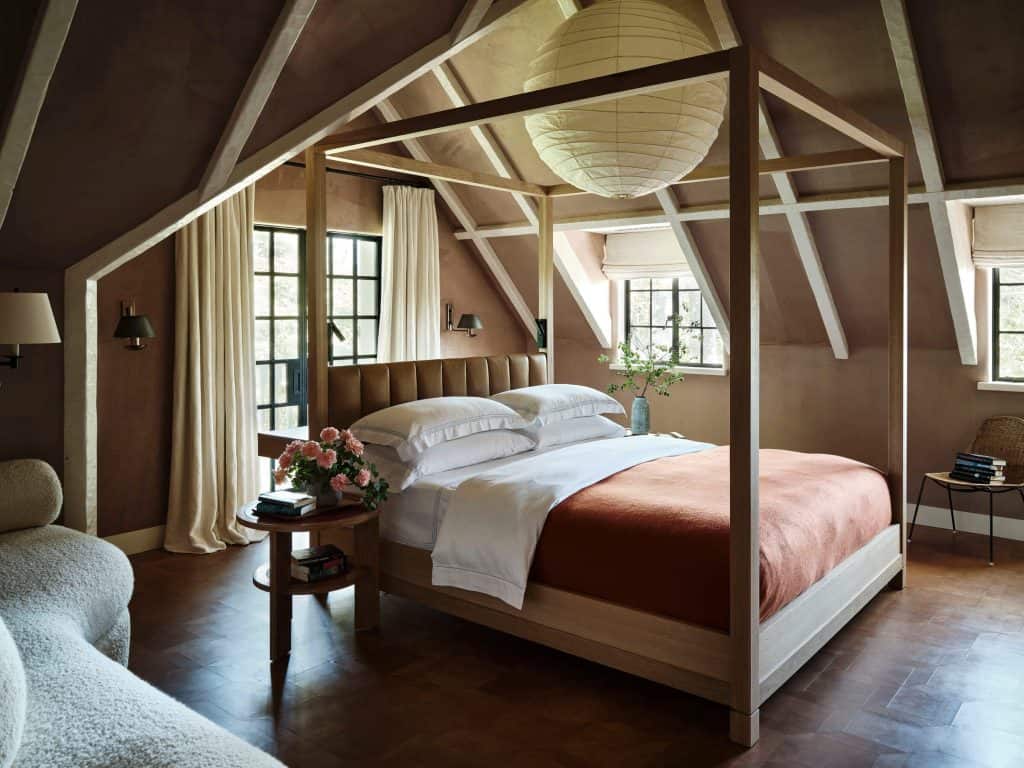 Renovation in Los Angeles by Robert A.M. Stern Architects in Los Angeles, United States