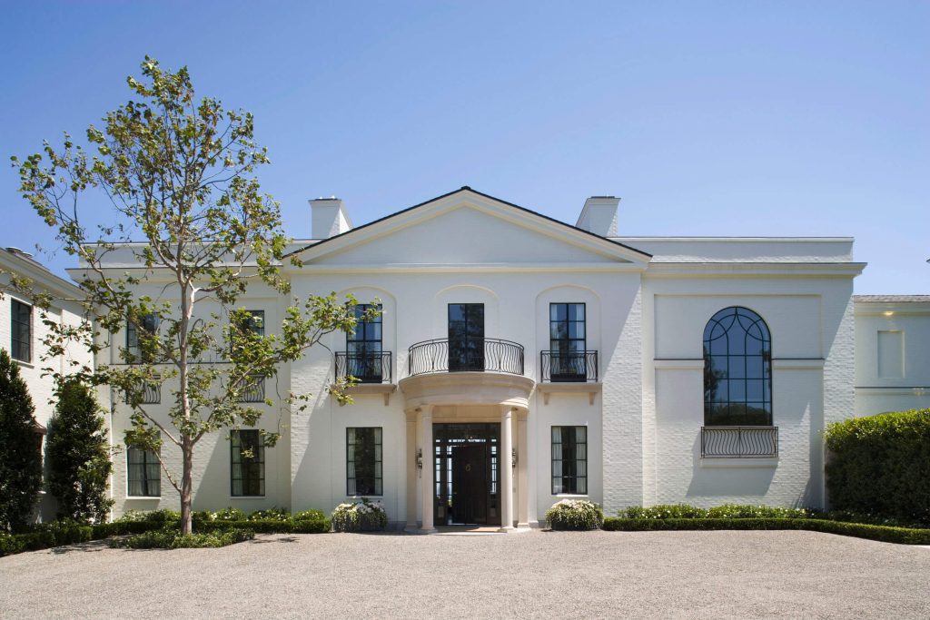 Residence in California by Robert A.M. Stern Architects in Los Angeles, United States
