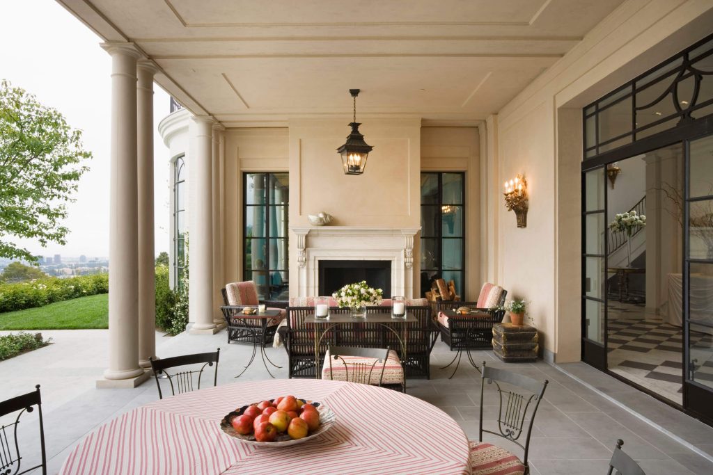 Residence in California by Robert A.M. Stern Architects in Los Angeles, United States