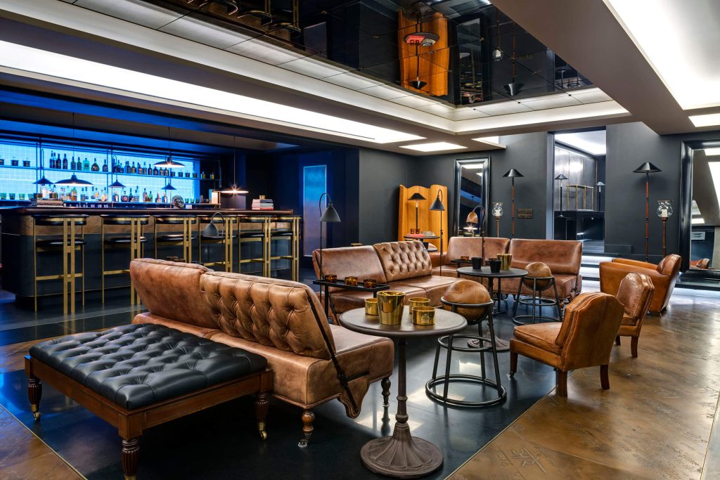 Residence in Singapore by Robert A.M. Stern Architects in Singapore, Singapore