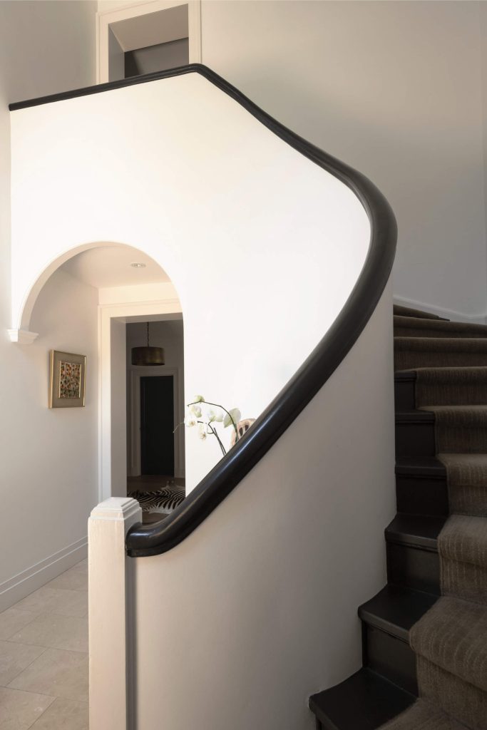 Art Deco Classical Residence by Michael Bell Architects in Sydney, Australia