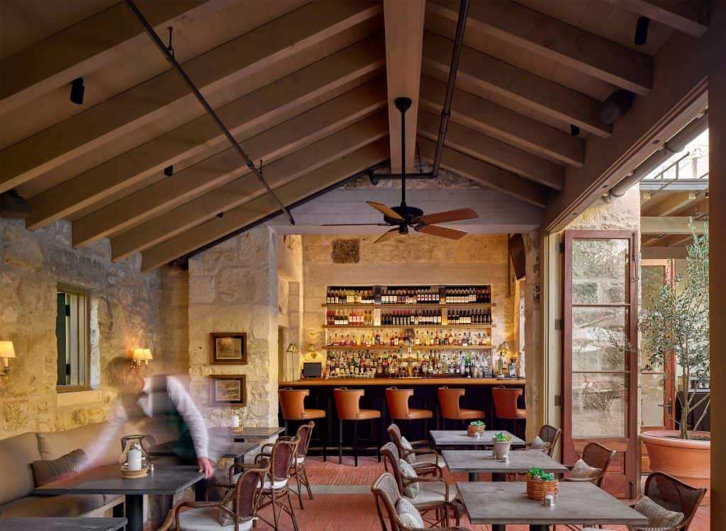 Argyle Terrace by Don B. McDonald Architects in Texas, United States