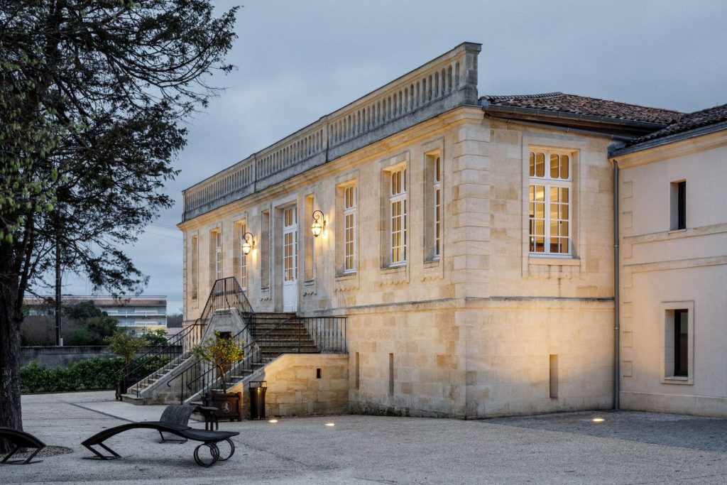 Château Lascombes Rehabilitation and Extension by BPM Architectes in Paris, France