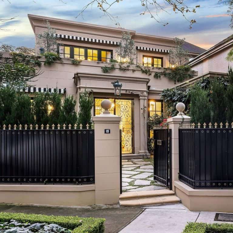 Darling Point Townhouse