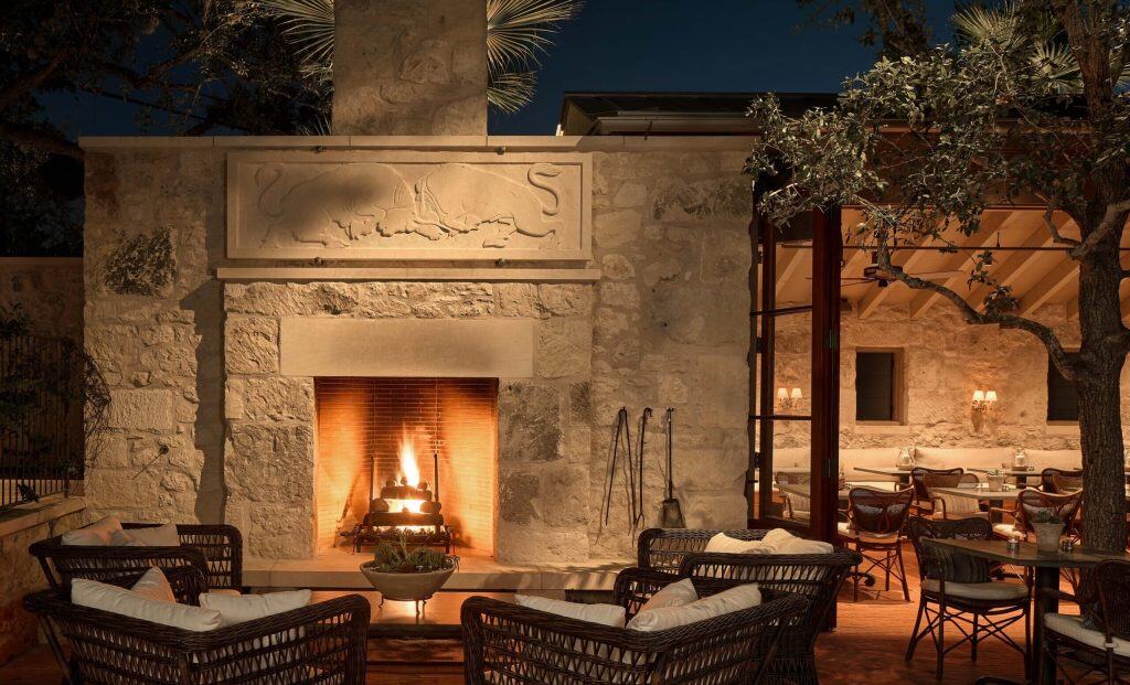 Argyle Terrace by Don B. McDonald Architects in Texas, United States