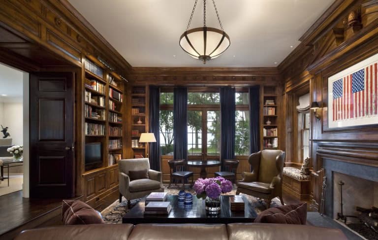 House on Lake Michigan by Robert A.M. Stern Architects in Chicago, United States