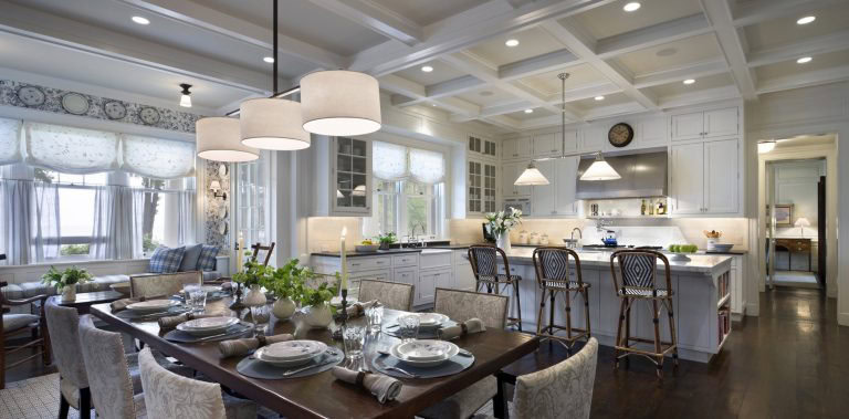 House on Lake Michigan by Robert A.M. Stern Architects in Chicago, United States