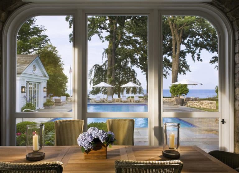 House on Lake Michigan by Robert A.M. Stern Architects in Chicago, United States