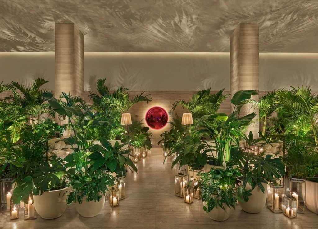 EDITION Hotel Tampa by Bonetti/Kozerski Architecture in Florida, United States