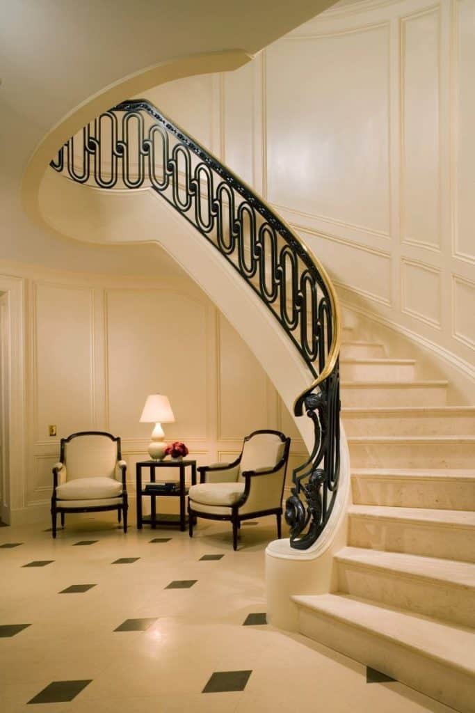 Beaux-Arts Townhouse by Peter Pennoyer Architects in New York, United States