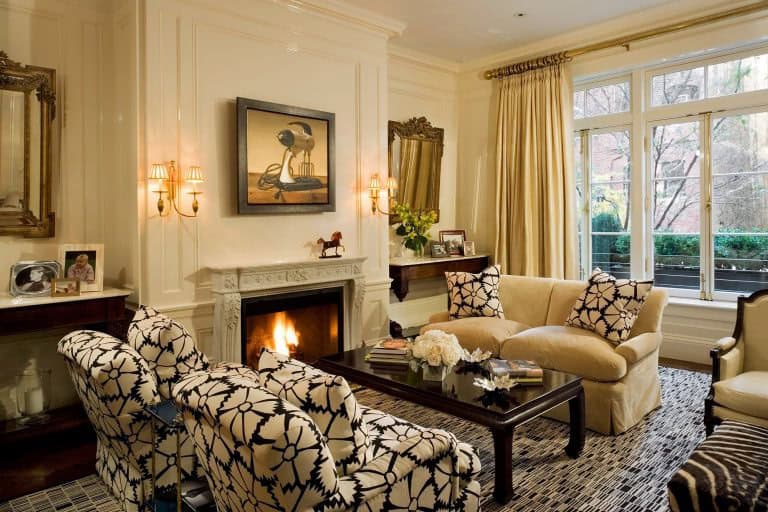 Beaux-Arts Townhouse by Peter Pennoyer Architects in New York, United States