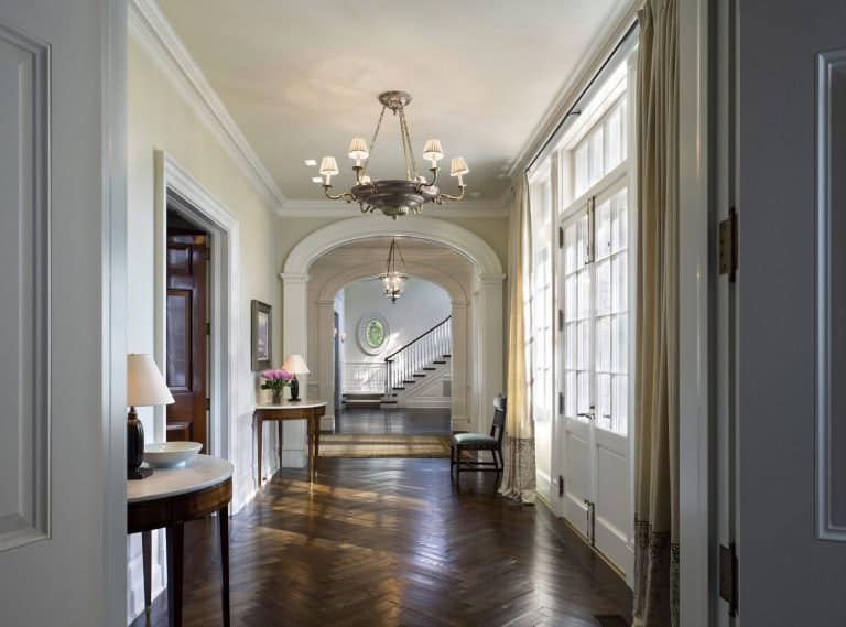 House on Lake Michigan by Robert A.M. Stern Architects in Chicago, United States