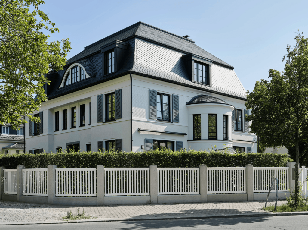 Villa in Westend Preussenallee by Sebastian Treese Architekten in Berlin, Germany