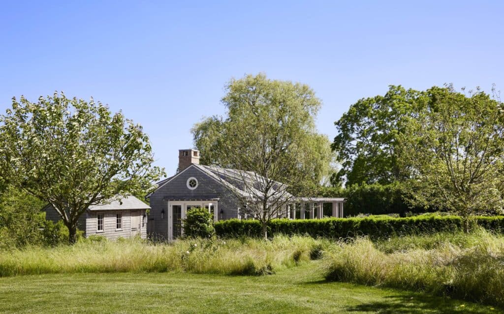 Hamptons Shingle Style by Ferguson & Shamamian Architects in Southampton, United States